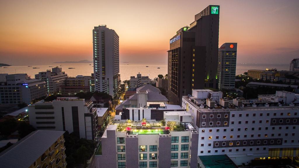 Sunshine Hip Hotel Паттайя Экстерьер фото